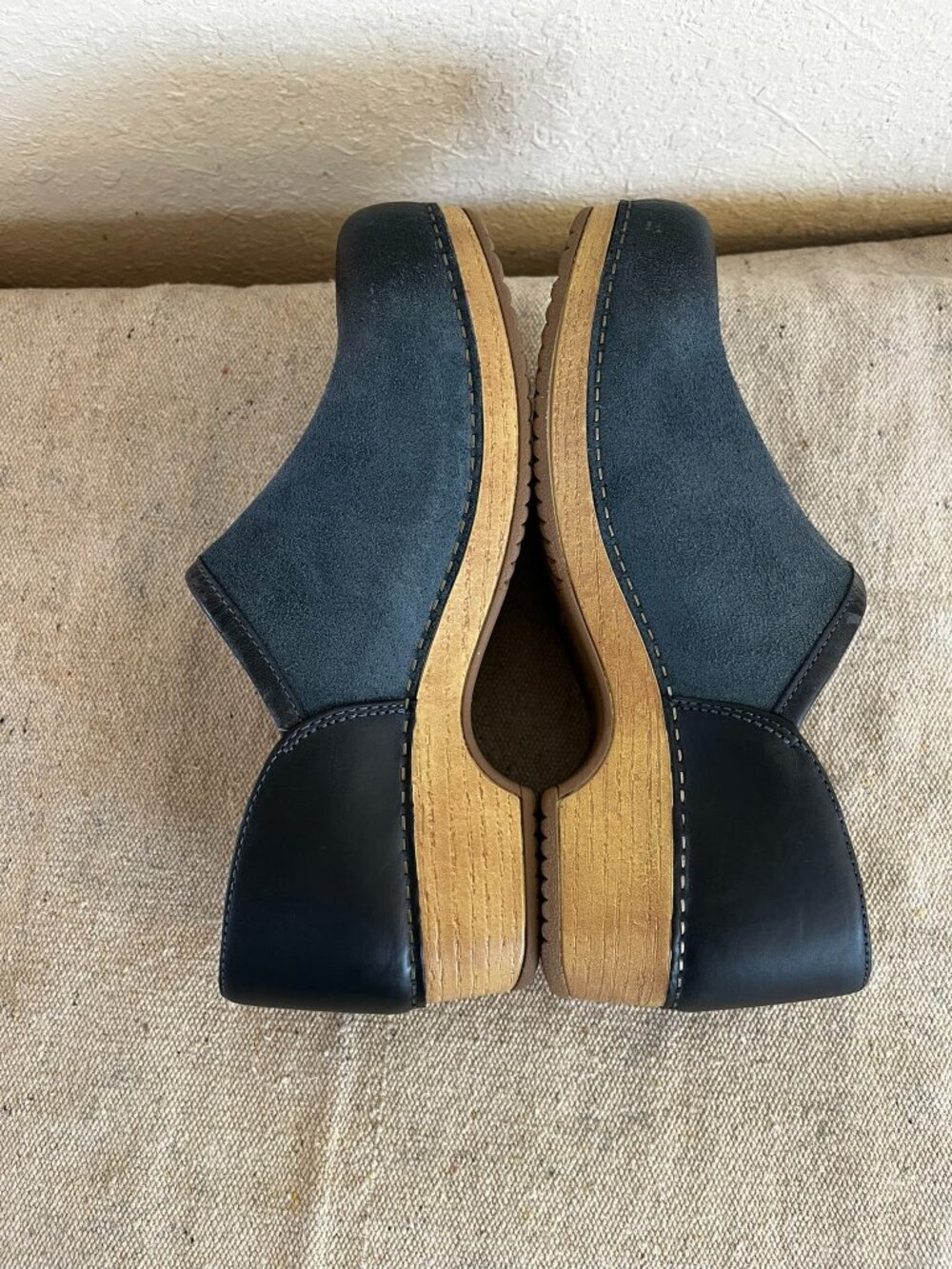 Dansko Woman's Blue Brenna Minimalist Clog/Mules Sz 8.5 -9 - Picture 6 of 11